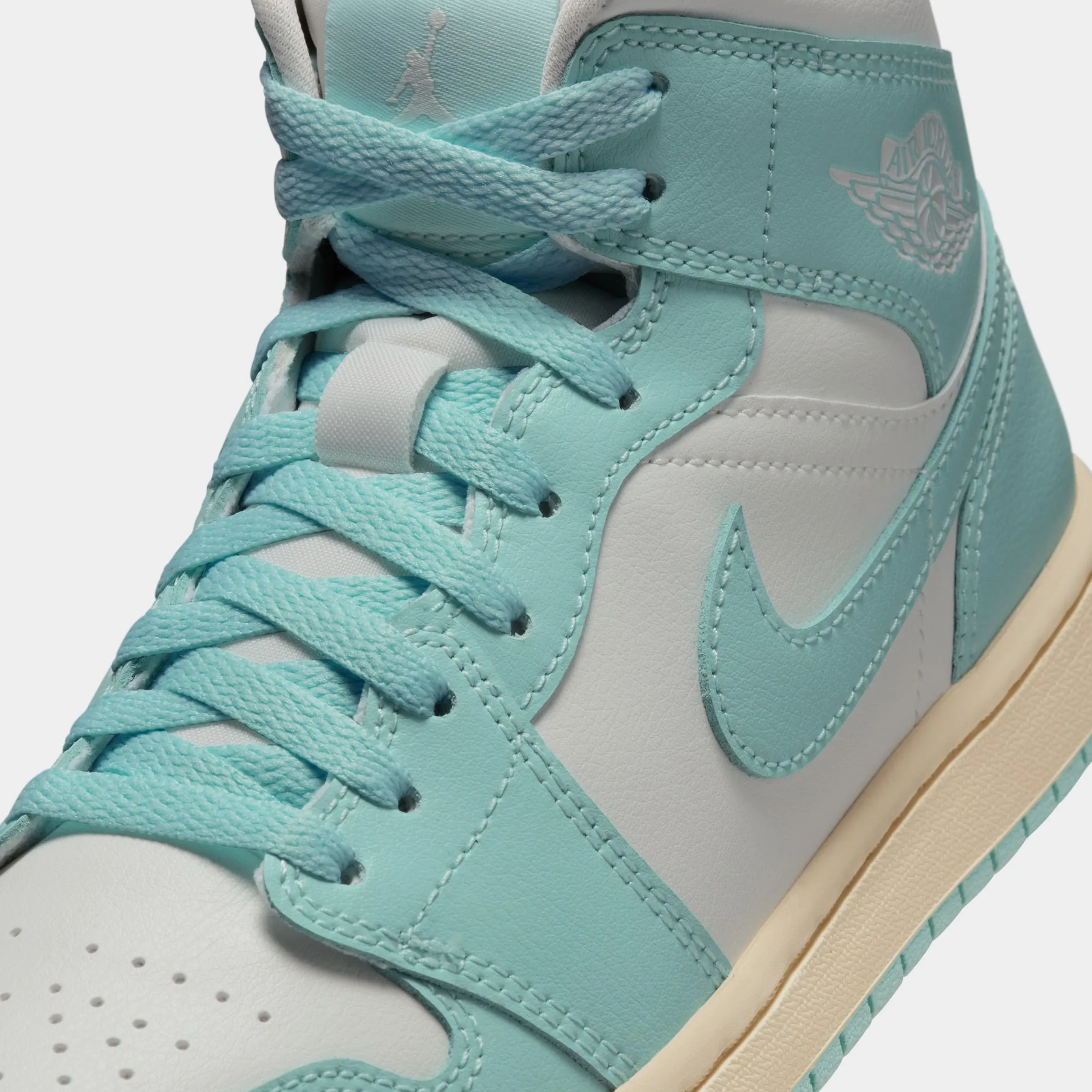 Air Jordan 1 Mid Light Dew Womens Basketball Shoes (Sail/Light Dew/Muslin)