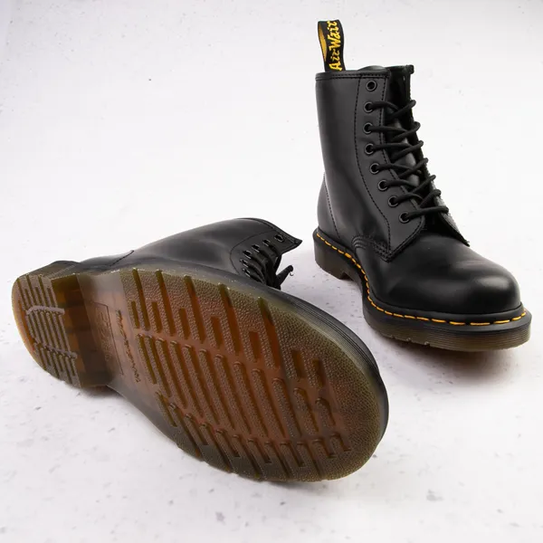 Dr. Martens 1460 8 eye boots, black