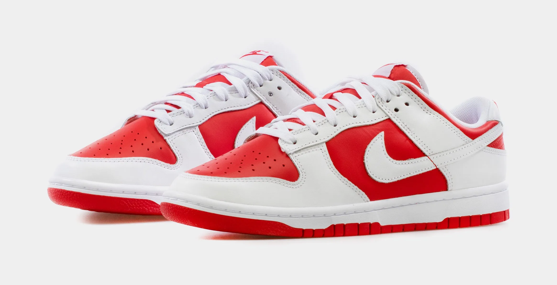 Dunk Low University Red Mens Lifestyle Shoe (White/Red)