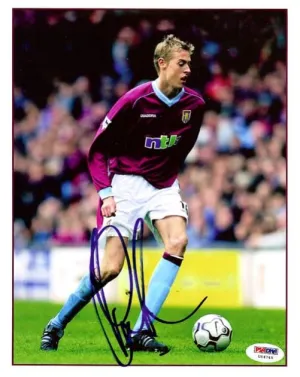 Peter Crouch Autographed 8x10 Photo England PSA/DNA #U54745